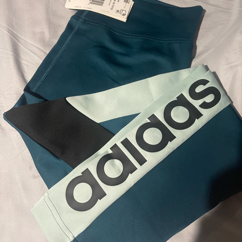 Adidas legging